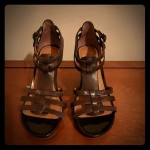 Kenneth Cole Reaction Dress Sandle size 6m
